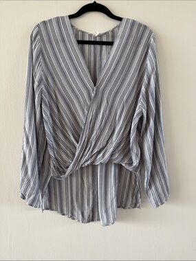 Striped Twist-Front Long-Sleeve Blouse - Blue/White